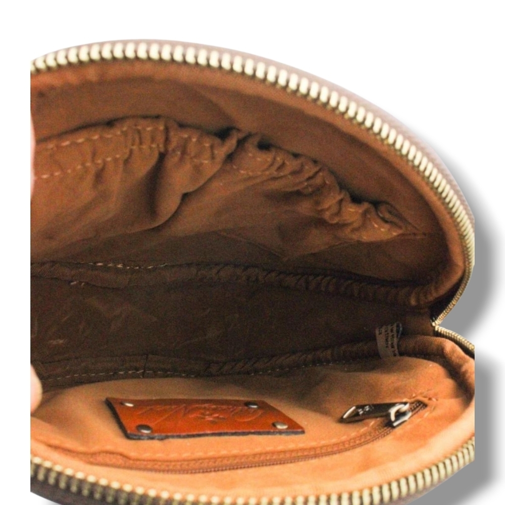 Patricia Nash Anniversary Scafati Crossbody Leopard Print Calf Hair Canteen Bag - Picture 6 of 6